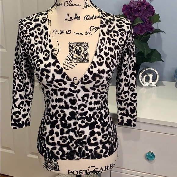 White House Black Market Sweaters - White House Black Market 3/4 Sleeve Leopard Cardi